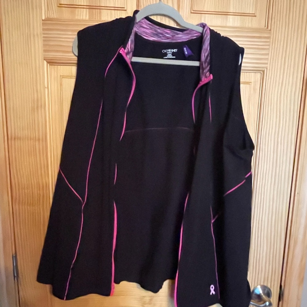 Catherines activewear sleeveless top size 2X